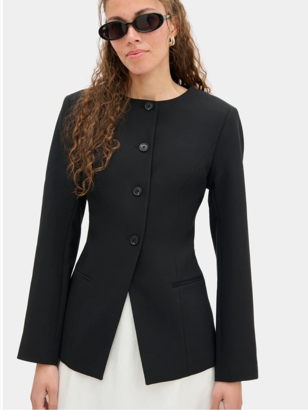 ALIGNE Daphne Waisted Blazer in Black